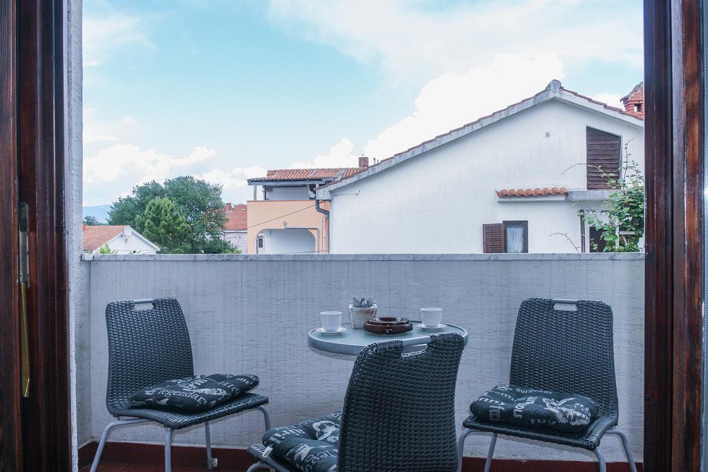 Apartment Suzy Вантачичі Екстер'єр фото