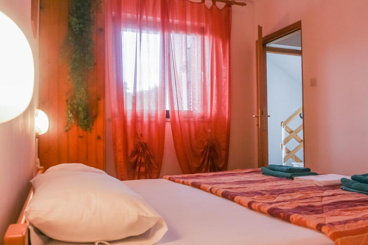 Apartment Suzy Вантачичі Екстер'єр фото